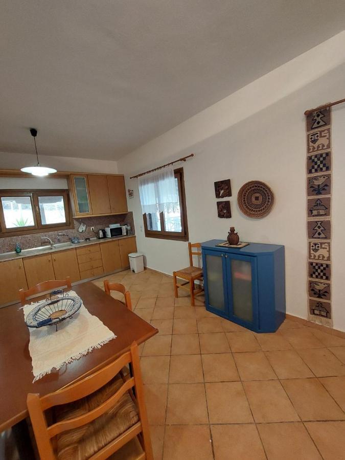 Elli'S House Villa Ierissos Exterior photo